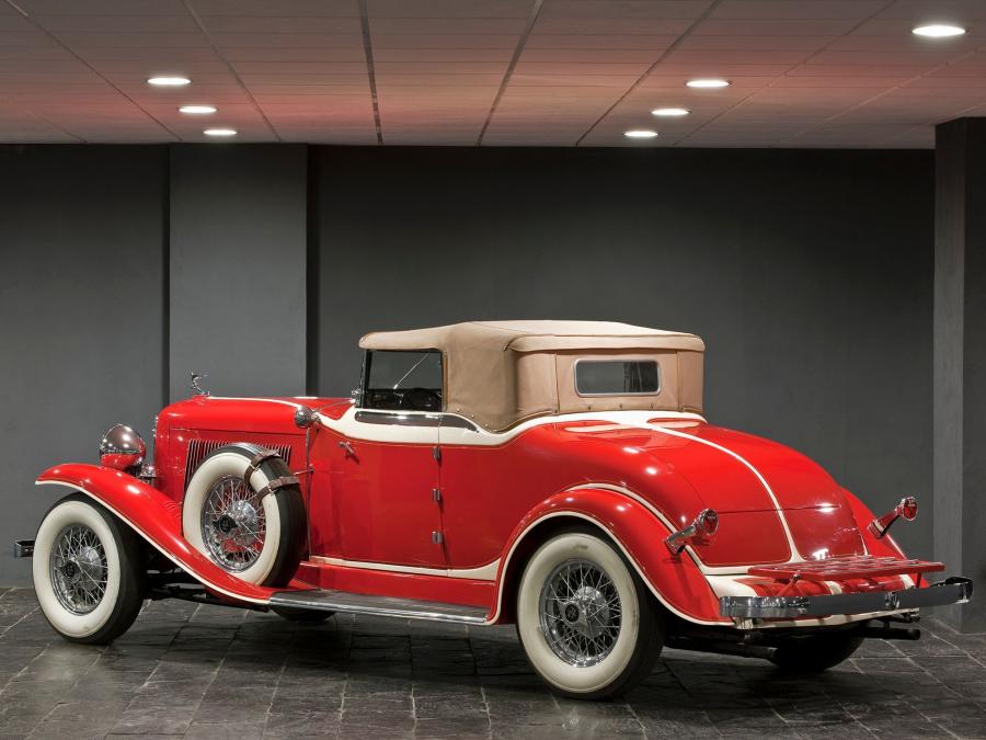  Auburn 12-161A Custom Dual Ratio Convertible Coupe 1933 года  (фото 6 из 7)